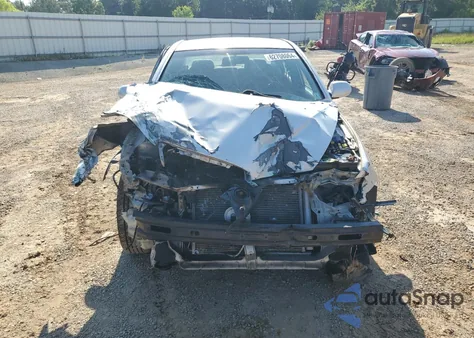 2002 Hyundai Elantra Gls z USA, uszkodzony, nr VIN KMHDN45DX2U280135